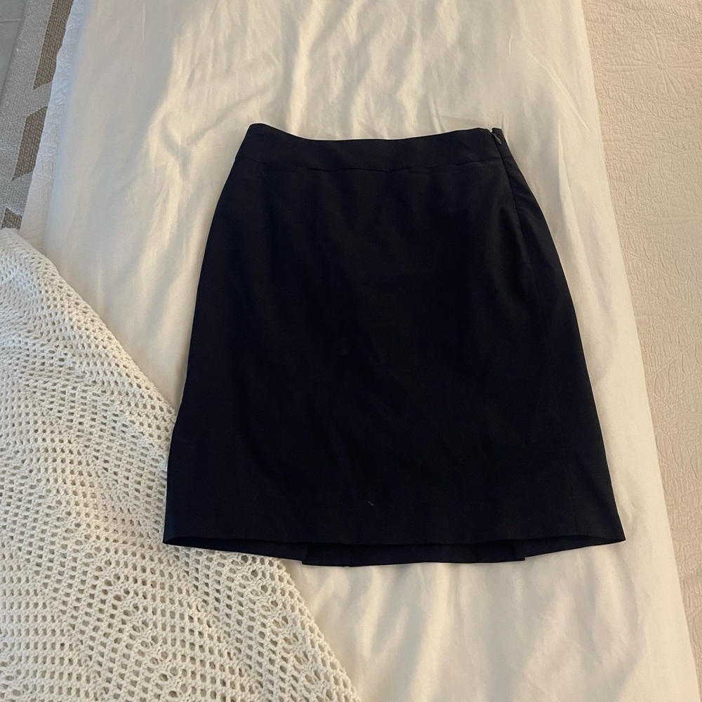 Banana republic pencil skirt in navy